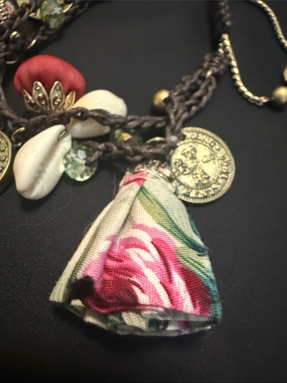 Betsey Johnson “Cameo Critters” bracelet Multicolor Tassel Charm Bracelet - Picture 7 of 8